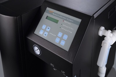 Máy lọc nước siêu sạch 28 lít/giờ Model: UP-752-D