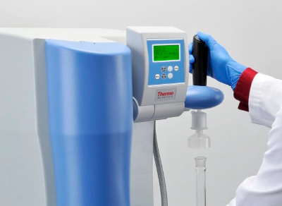 Máy lọc nước siêu sạch loại UV