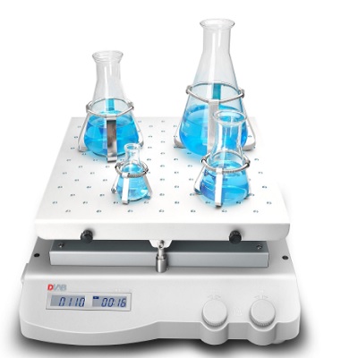 Máy lắc bập bênh model: SK-R330-Pro hãng: Dlab - Mỹ